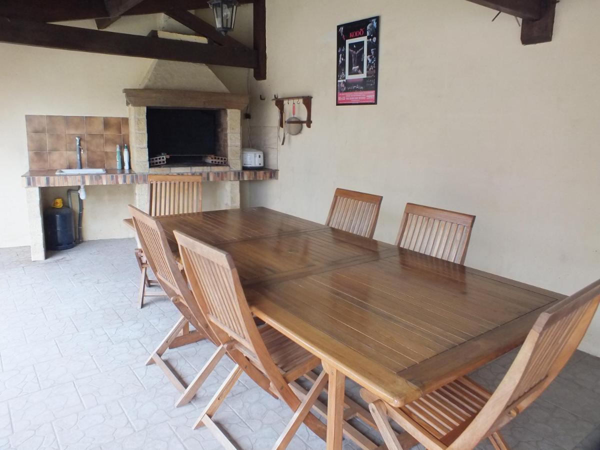 Country B&B Saint-Pierre-d'Eyraud Esterno foto