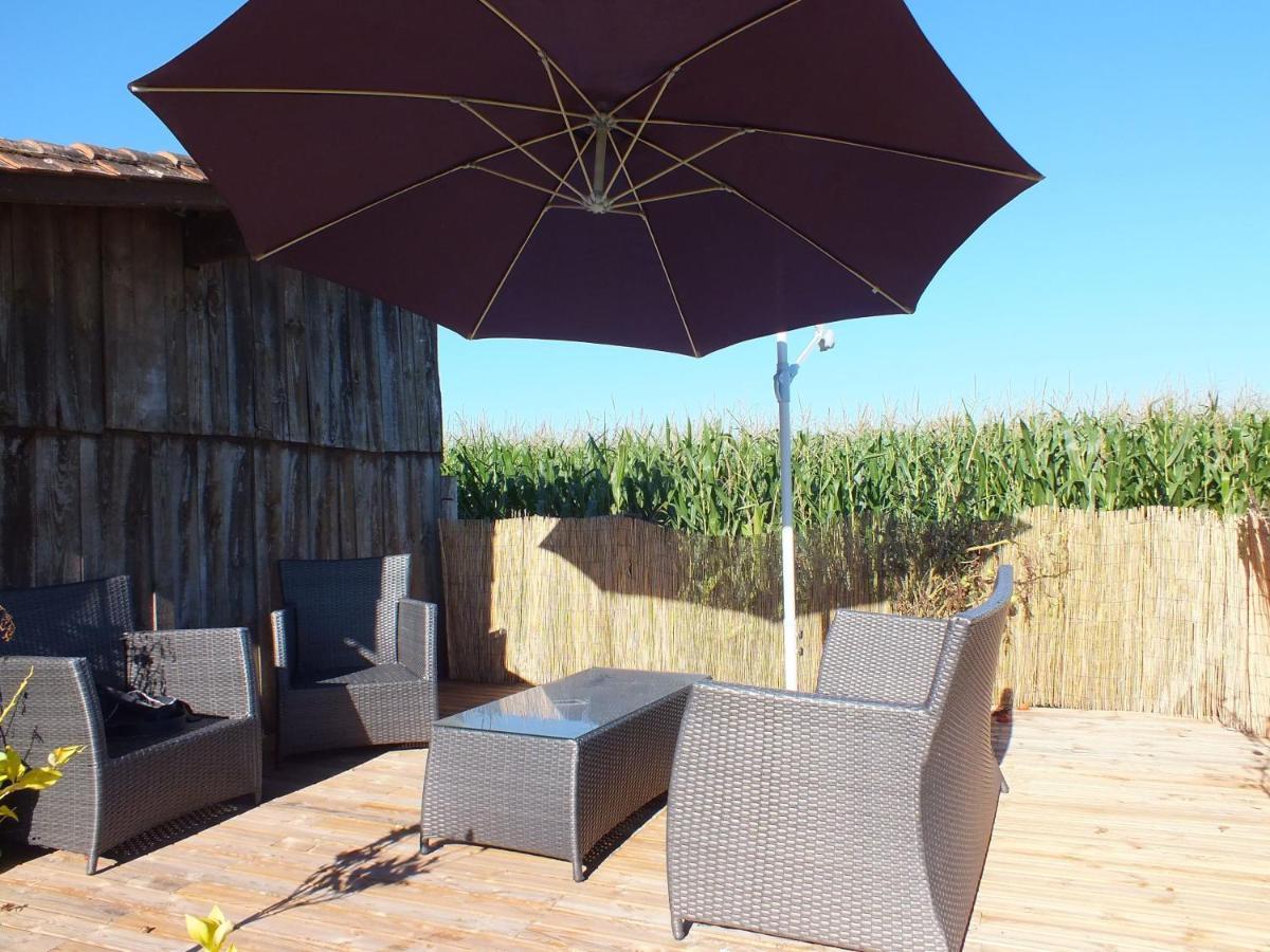 Country B&B Saint-Pierre-d'Eyraud Esterno foto
